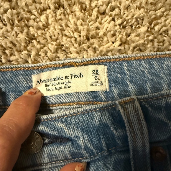Abercrombie & Fitch The 90s Straight Ultra High Rise - Picture 13 of 13